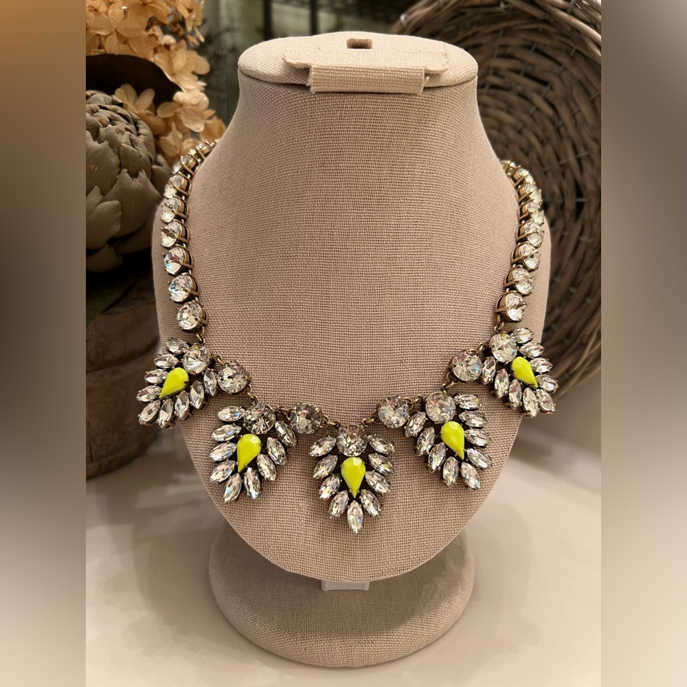 EUC Vintage JCrew Jumbo Crystal Stone Necklace with Yellow Neon Accents